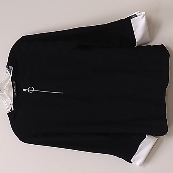 Zara ladies blouse, size small black and white - Picture 1 of 3